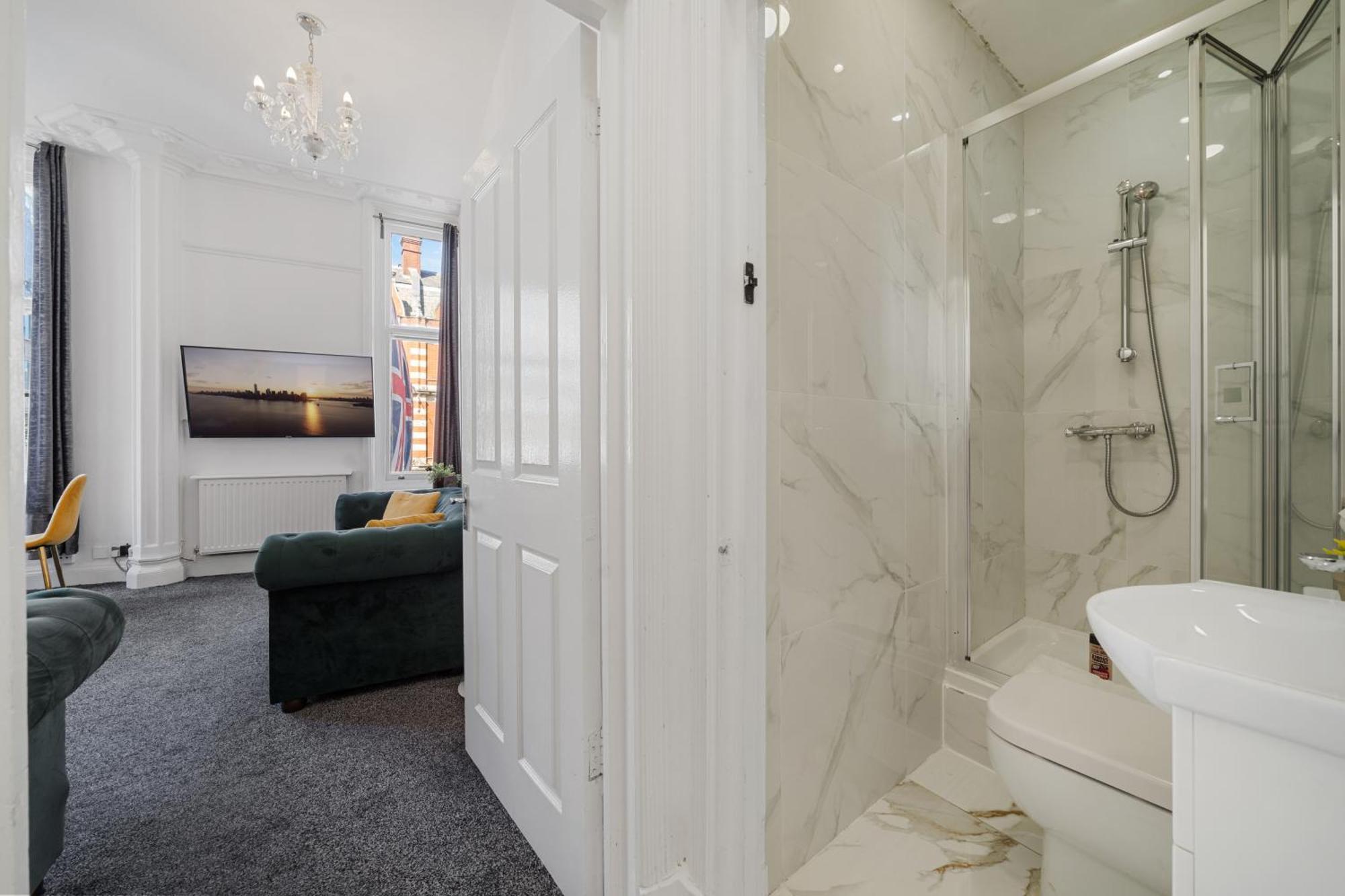Spacious 3-Bedroom Residence In Exclusive Mayfair 7Gc Londen Buitenkant foto