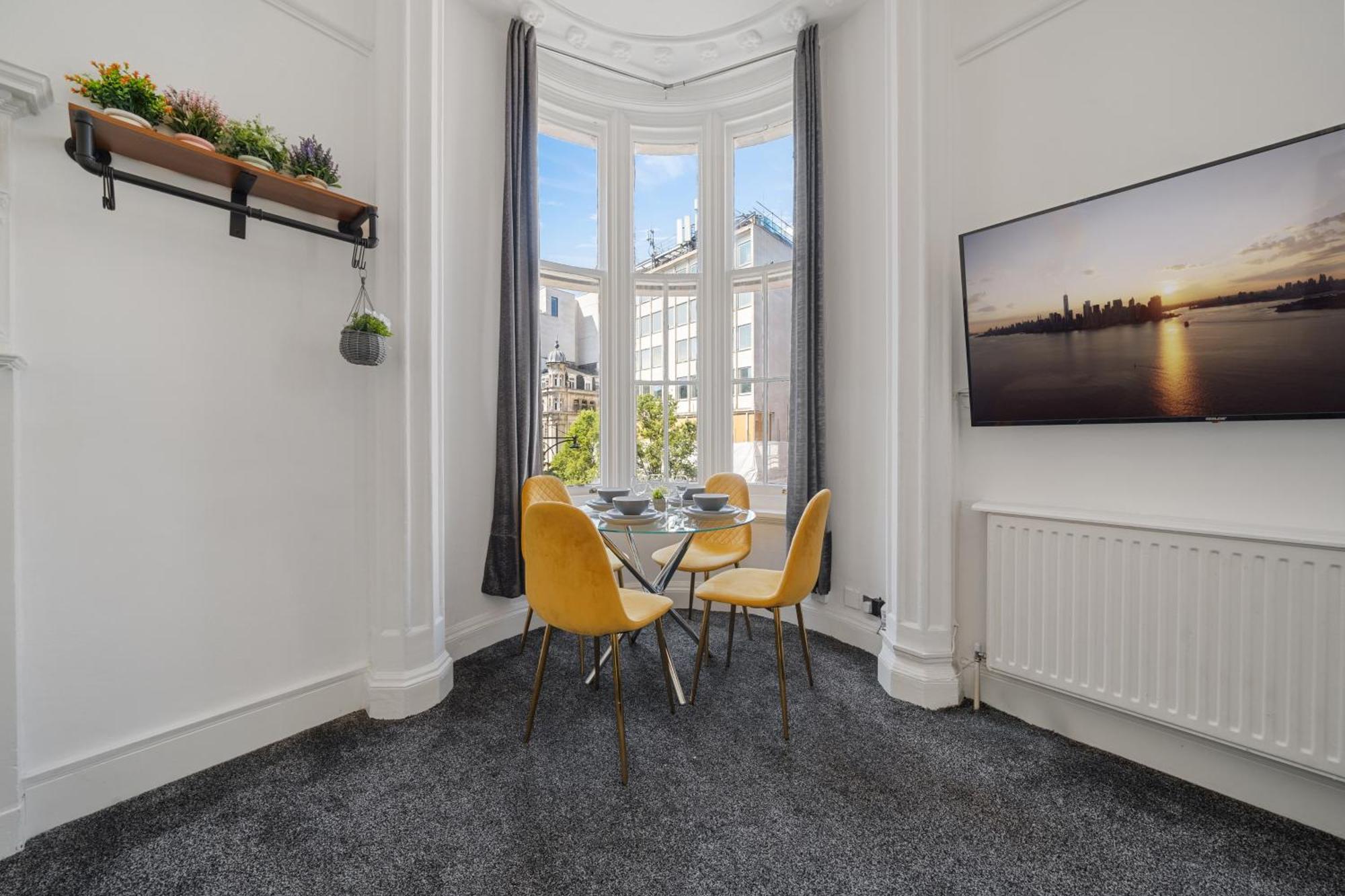 Spacious 3-Bedroom Residence In Exclusive Mayfair 7Gc Londen Buitenkant foto